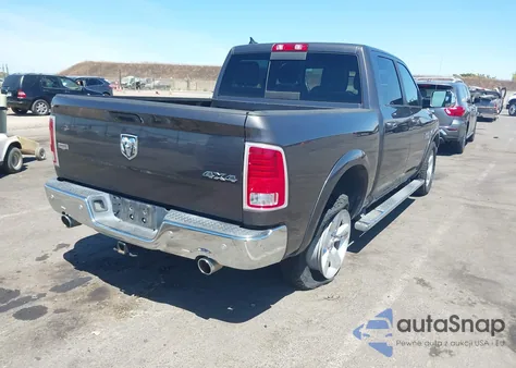 2015 Ram 1500 Laramie из США, поврежденный, VIN 1C6RR7NT1FS546867